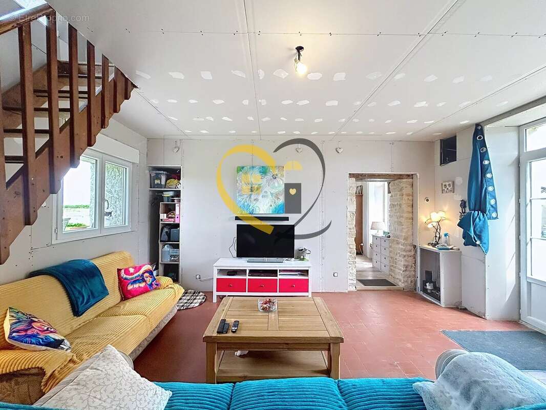 Maison à LA CELLE-CONDE