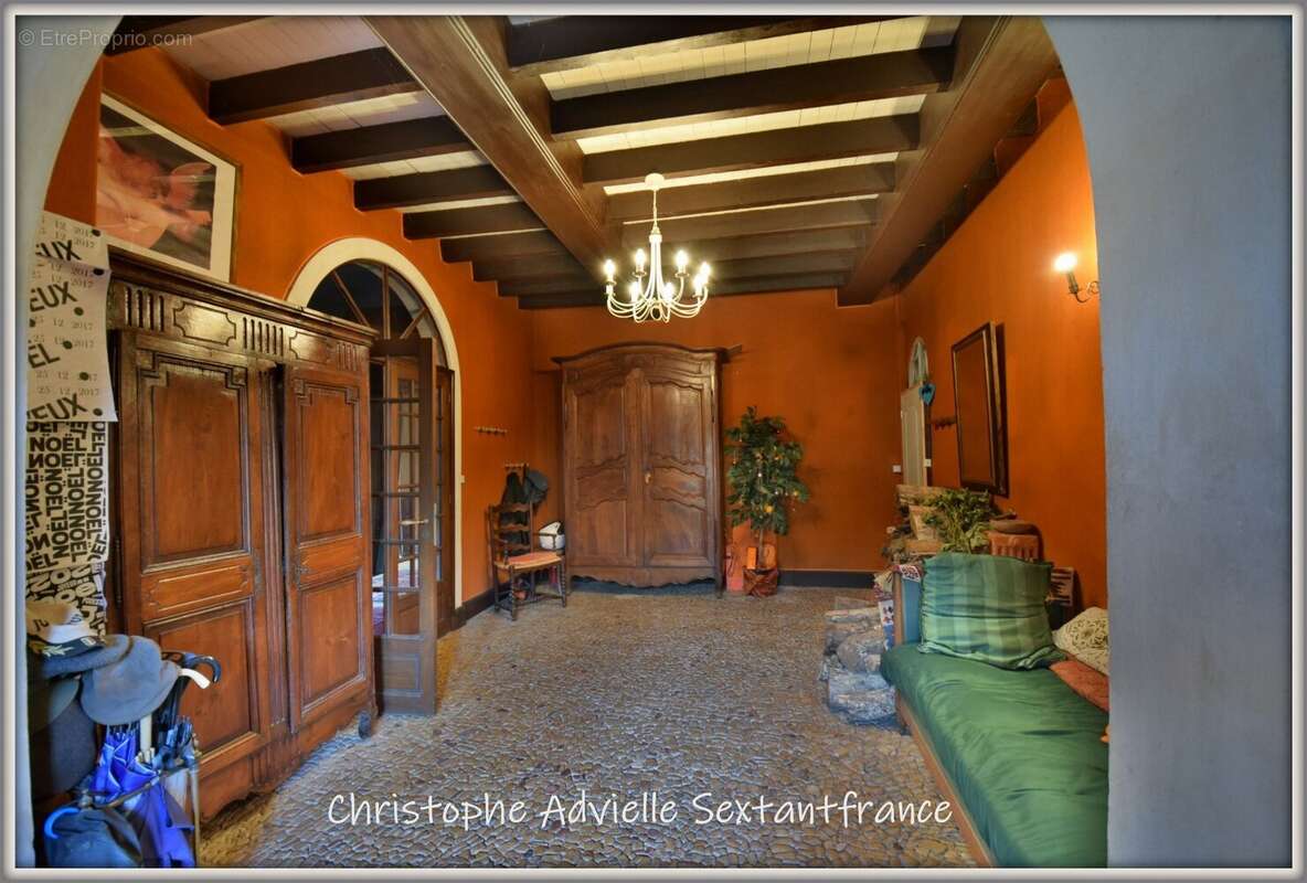 Immense maison de Maître avec sa maison d'amis et ses dépendances sur parc de 8 HA sur Bergerac - photo 4