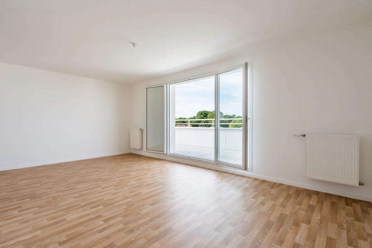 Appartement T4 - 80 m2 - Villiers-sur-Marne - photo 4