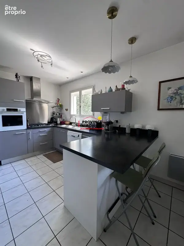 Maison 151 m² à Salles-Sous-Bois  - photo 4
