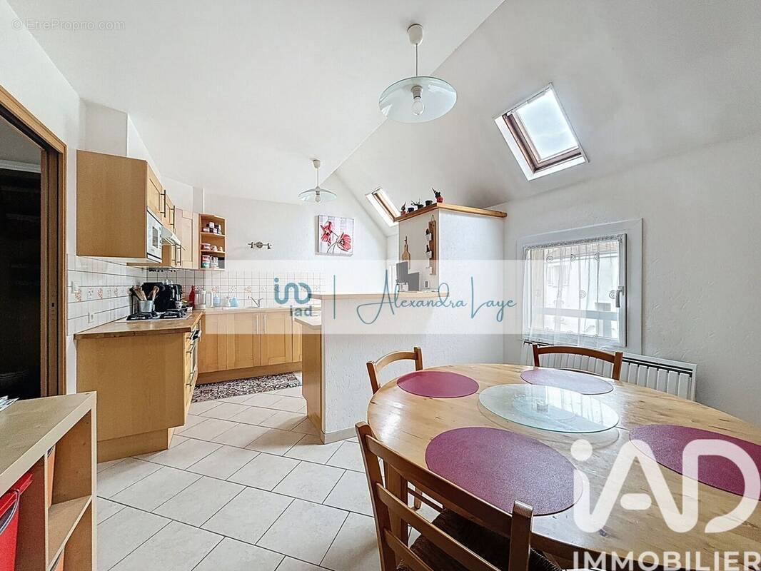 Photo 1 - Maison à LE CHATELET-EN-BRIE