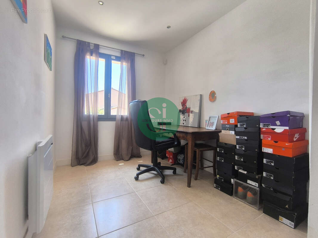 Seyne sud / maison plain pied-piscine-garage - photo 18