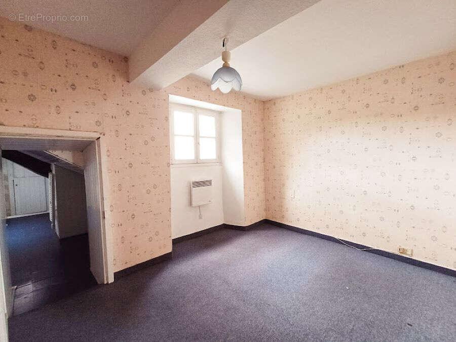 Appartement à DERVAL