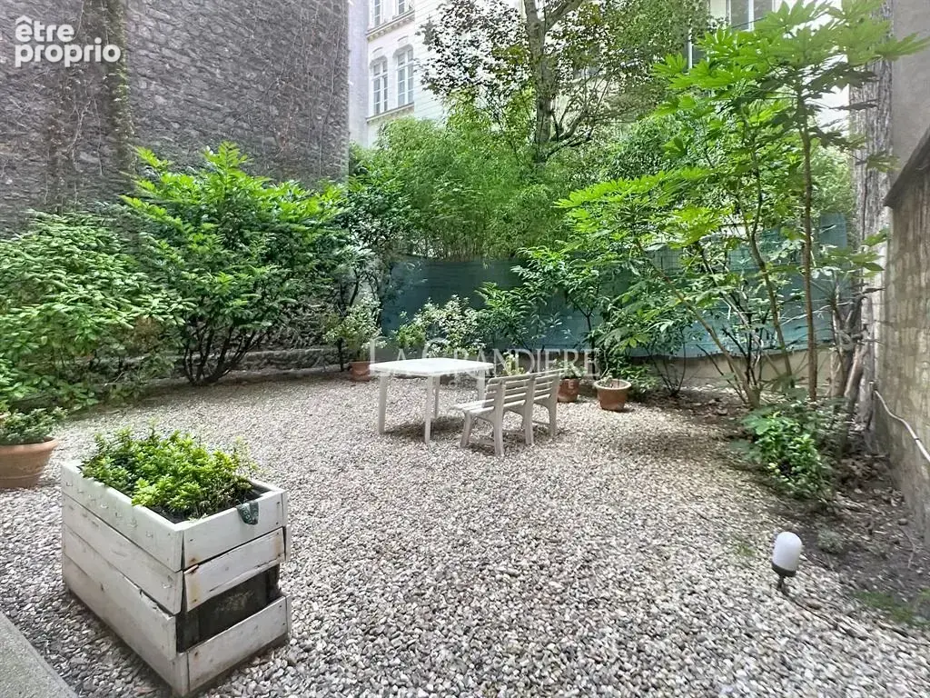 Paris 16 - Ranelagh - 1er étage - 3 pièces - 2 chambres - 73 m2 - photo 2