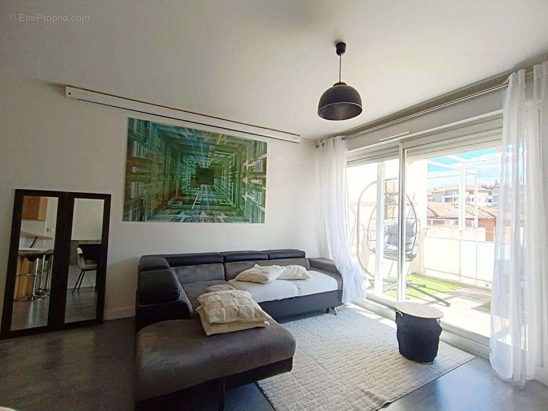 Appartement Istres 3 pièce(s) TERRASSE ET GARAGE - photo 3