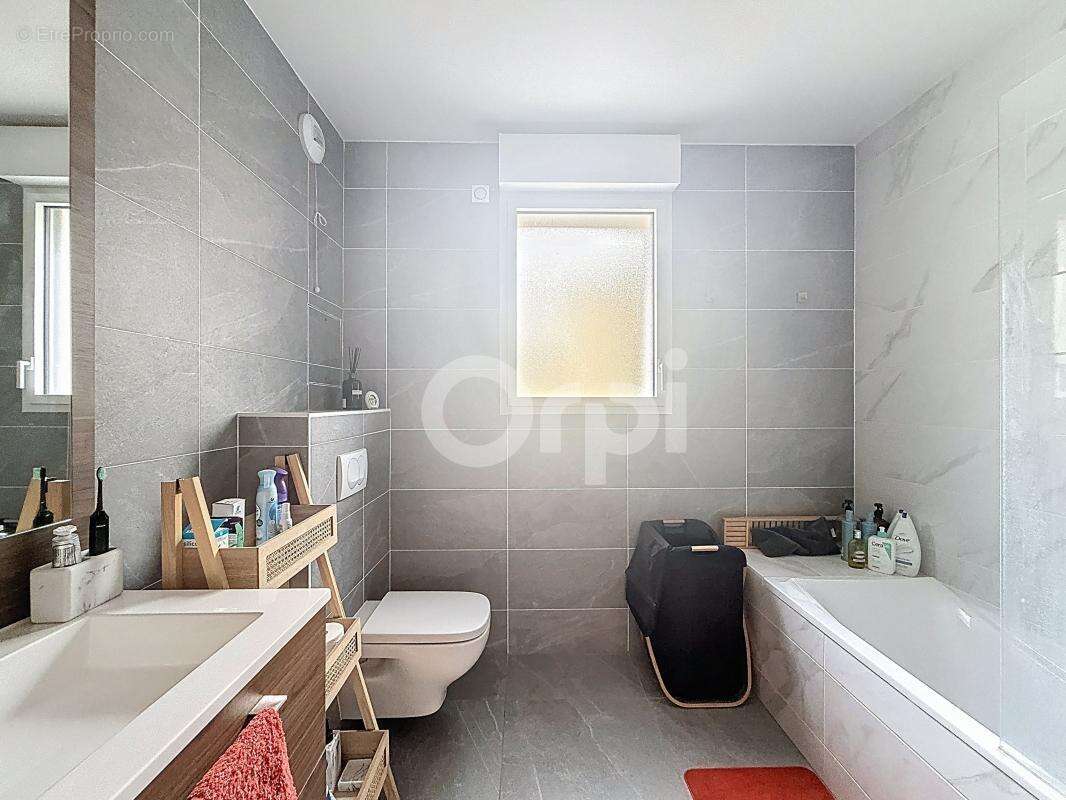 Appartement à NOGENT-SUR-MARNE