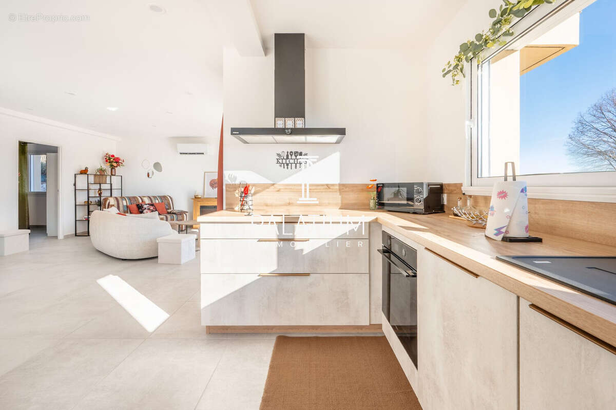 Appartement à SAINT-APOLLINAIRE