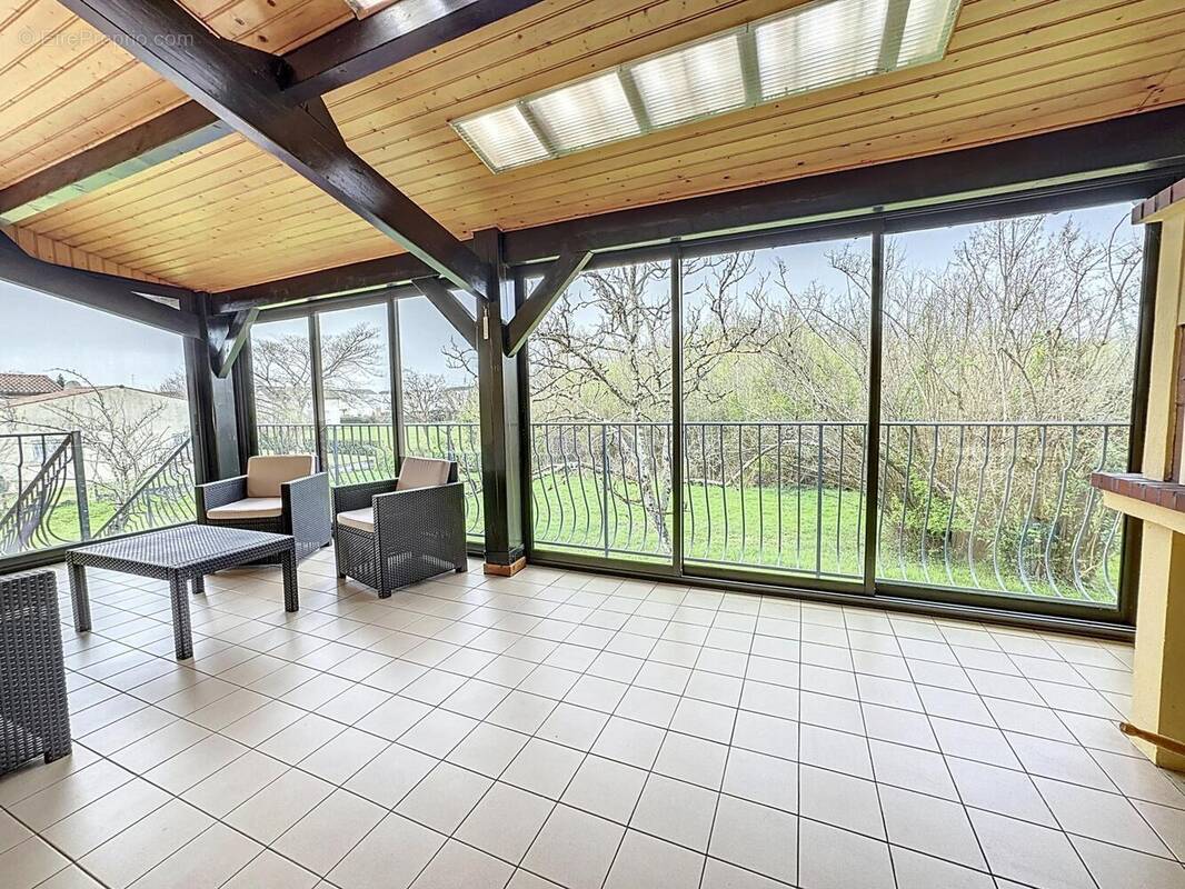 Photo 1 - Maison à LATRESNE