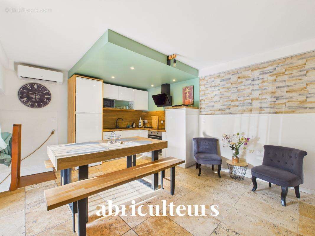Maison à GRANS