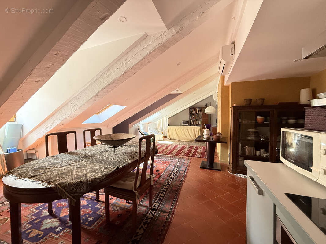 Loft lumineux de 93 m2 - Dernier étage d'une maison de maître - Rénovation totale - photo 9