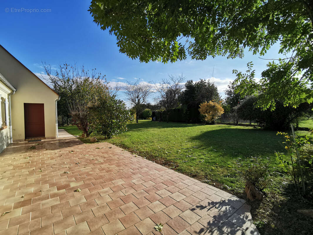 Maison à CHEROY