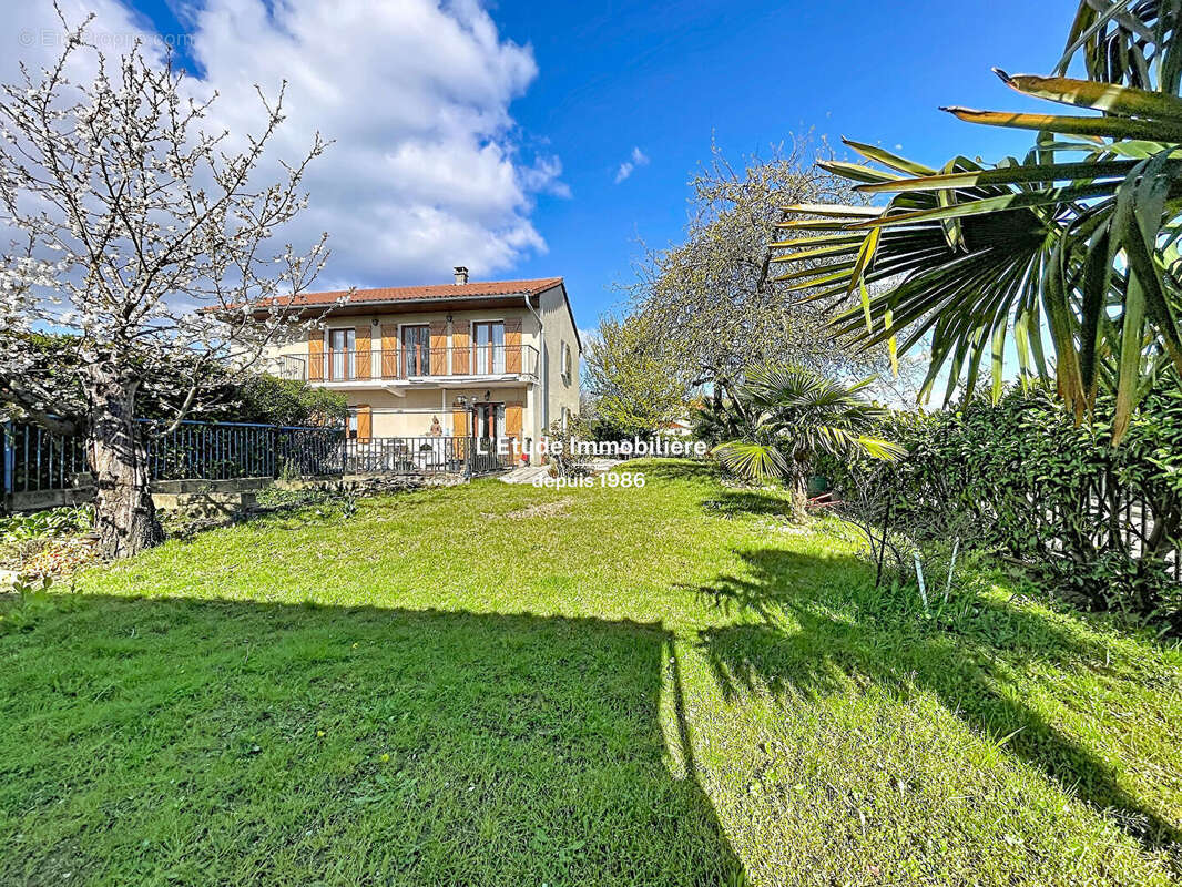 Maison à RILLIEUX-LA-PAPE