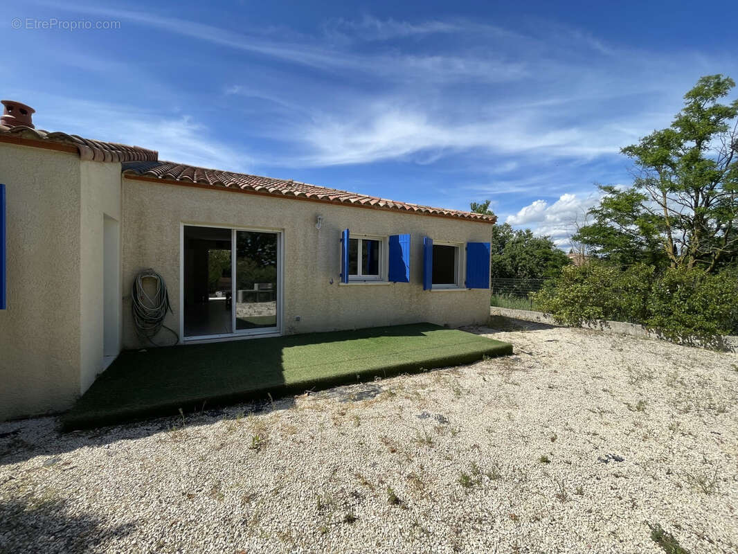 Maison à MOUSSAN