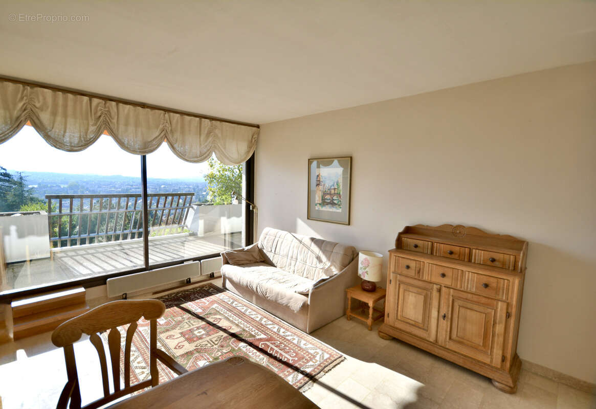 Appartement à ANNECY-LE-VIEUX