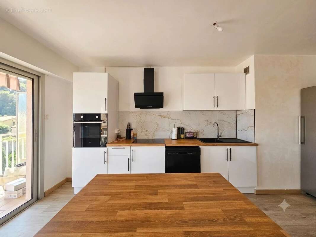 3 Pièces de 73,32 m² avec balcon, cave et parking en sous-sol / Saint Laurent du Var Centre / 5min de la mer et de l'aéroport - photo 4