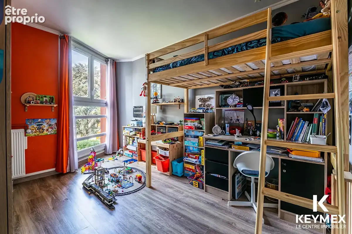 Appartement Ecouen - 4 pièces - 3 chambres - 82 m² - Balcon - photo 4
