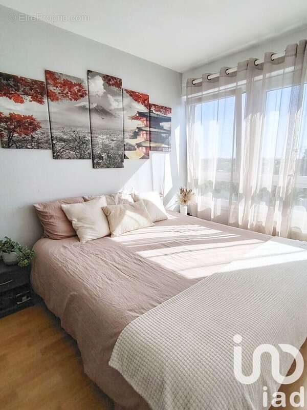 Photo 9 - Appartement à ELANCOURT