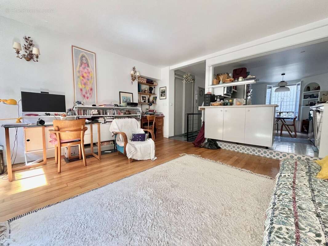 Appartement 85 m² à Paris-18e  - photo 5