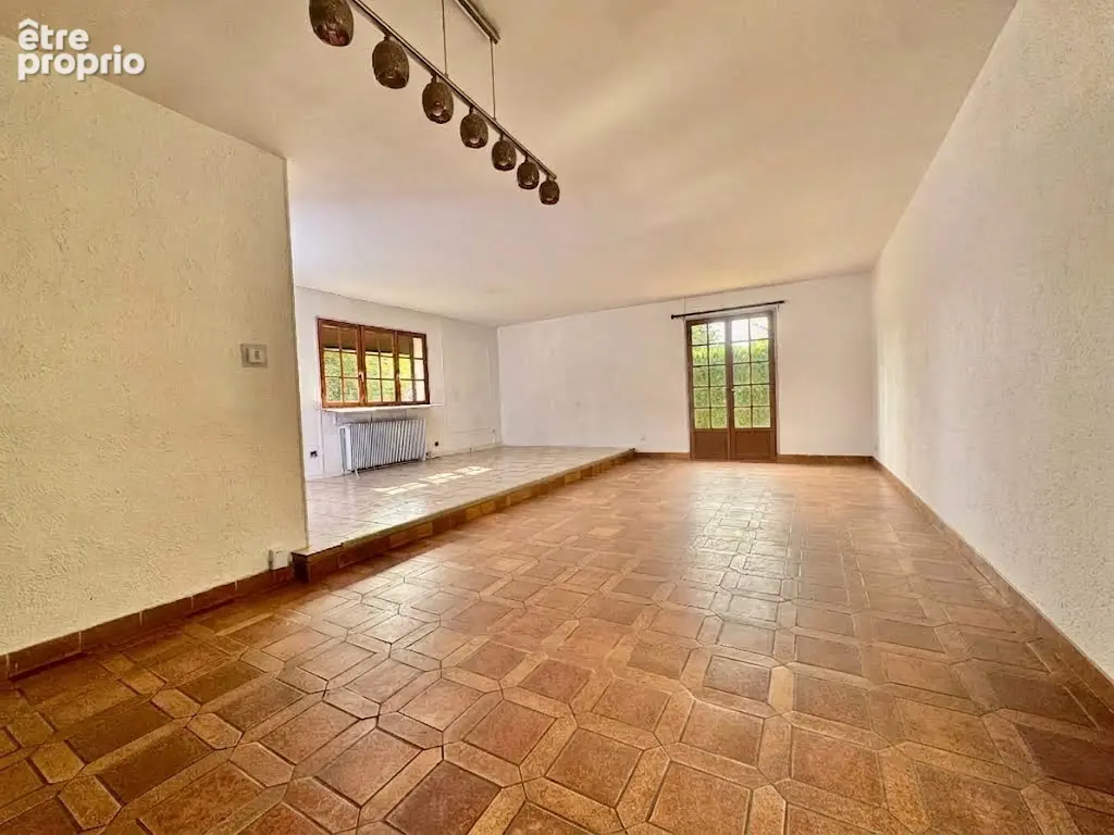 Emplacement exceptionel !Maison 125m2 , 2 chambres  sur une parcelle de 2215m2 à DURY - photo 4