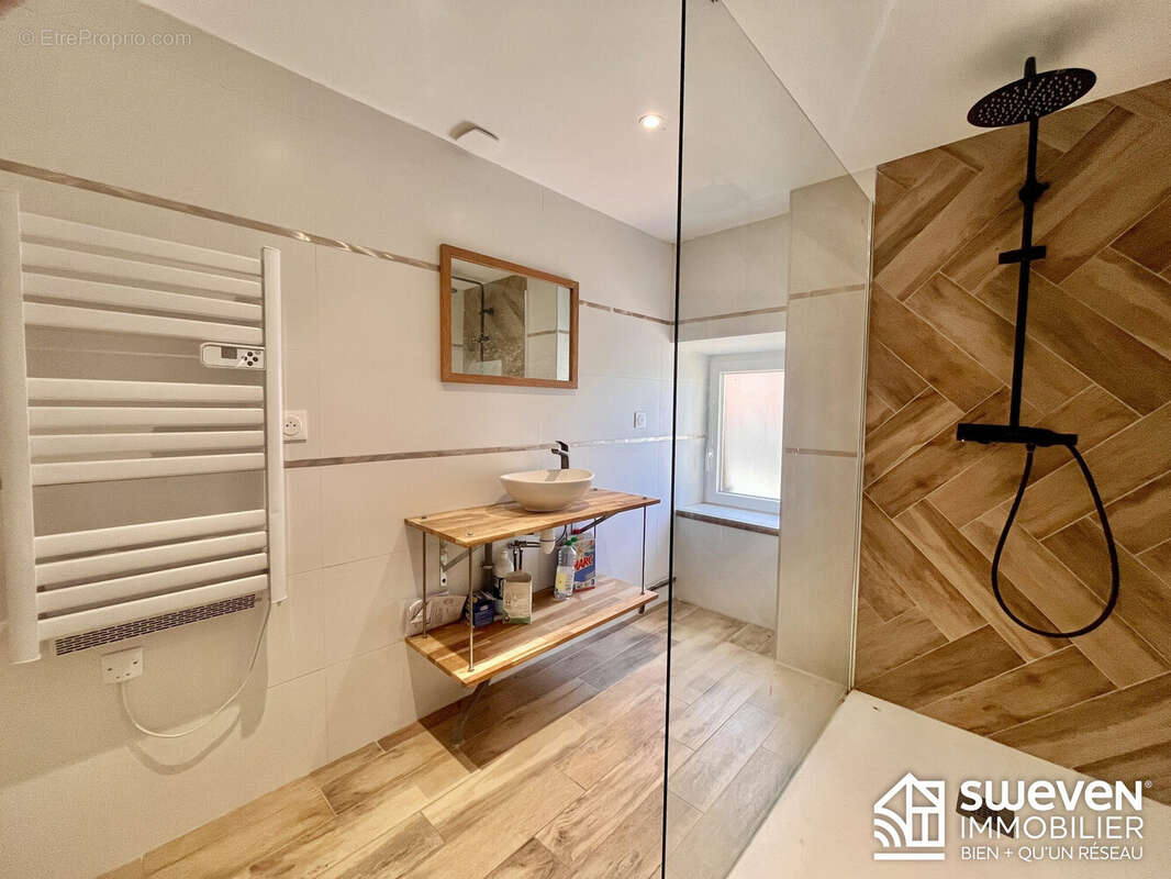 Maison 116 m² à Camarade  - photo 5