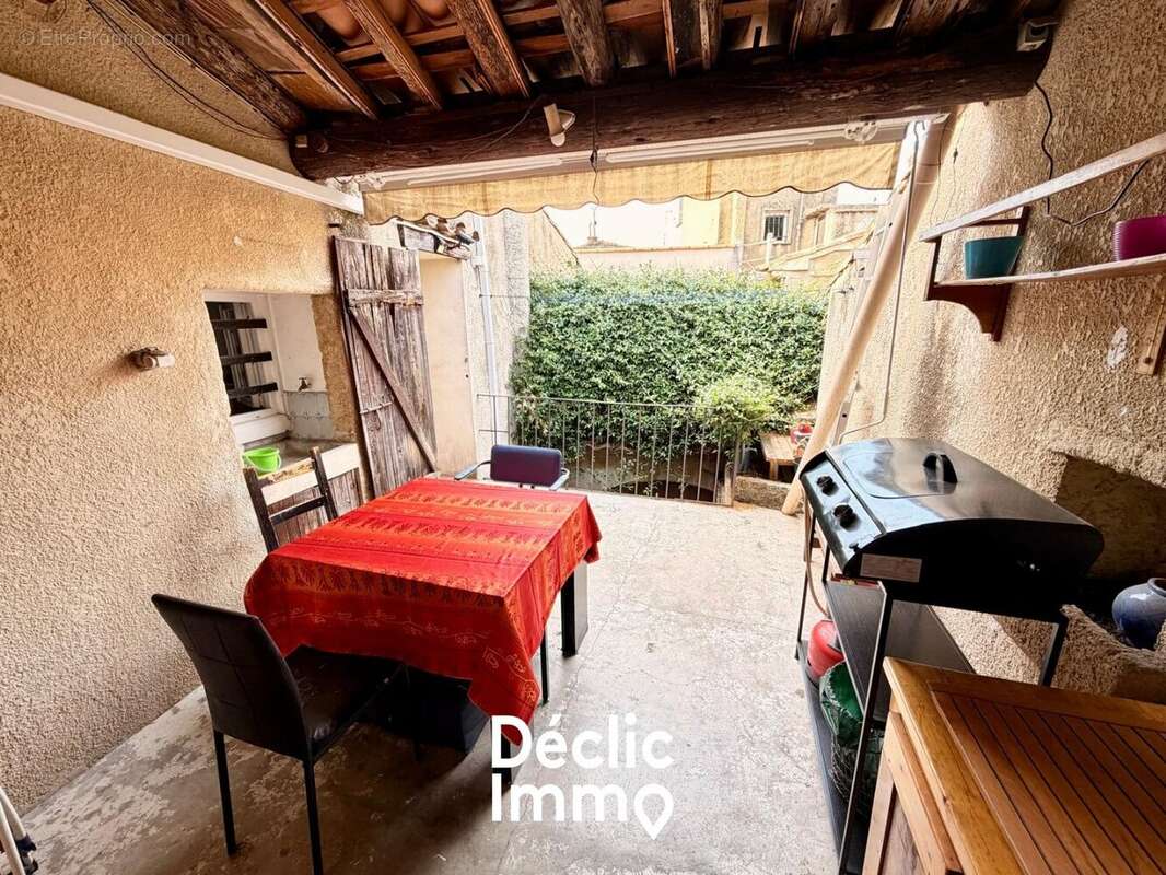 Maison de village fort potentiel - photo 10