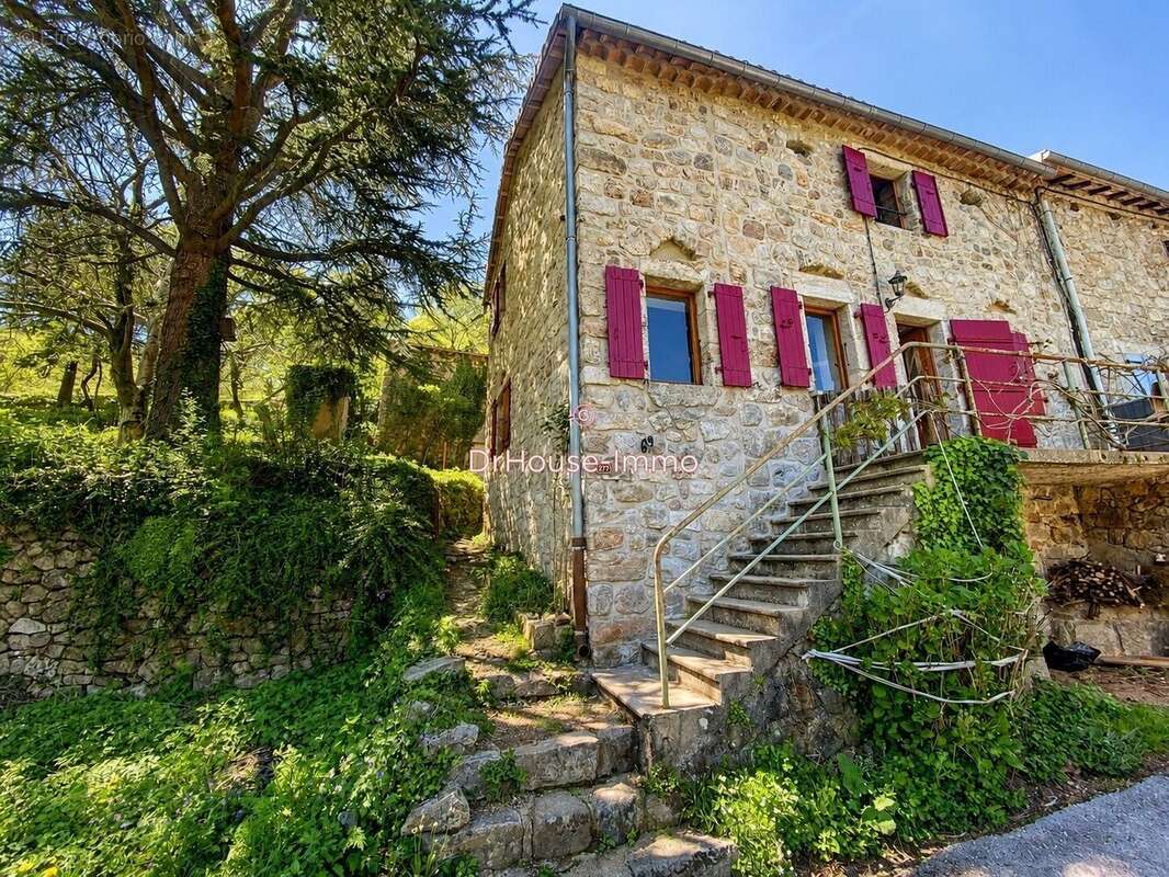 Maison à PEREYRES