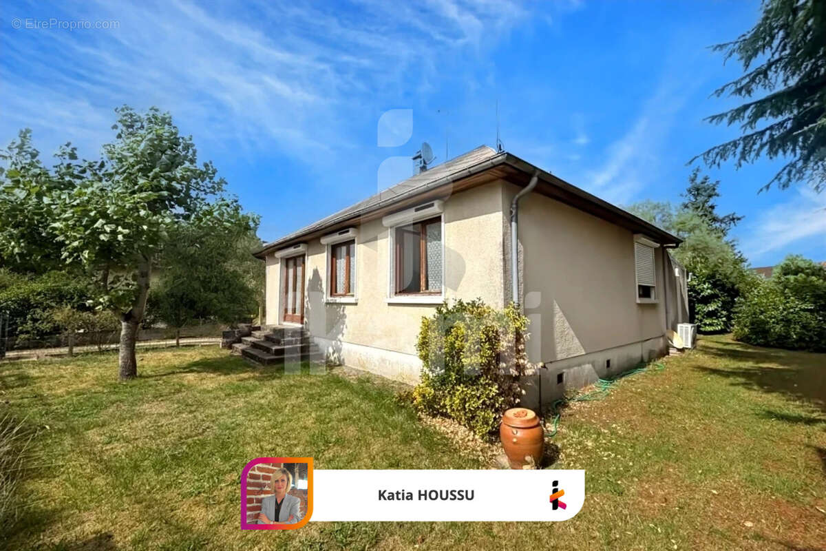 Maison à CHAUMONT-SUR-THARONNE