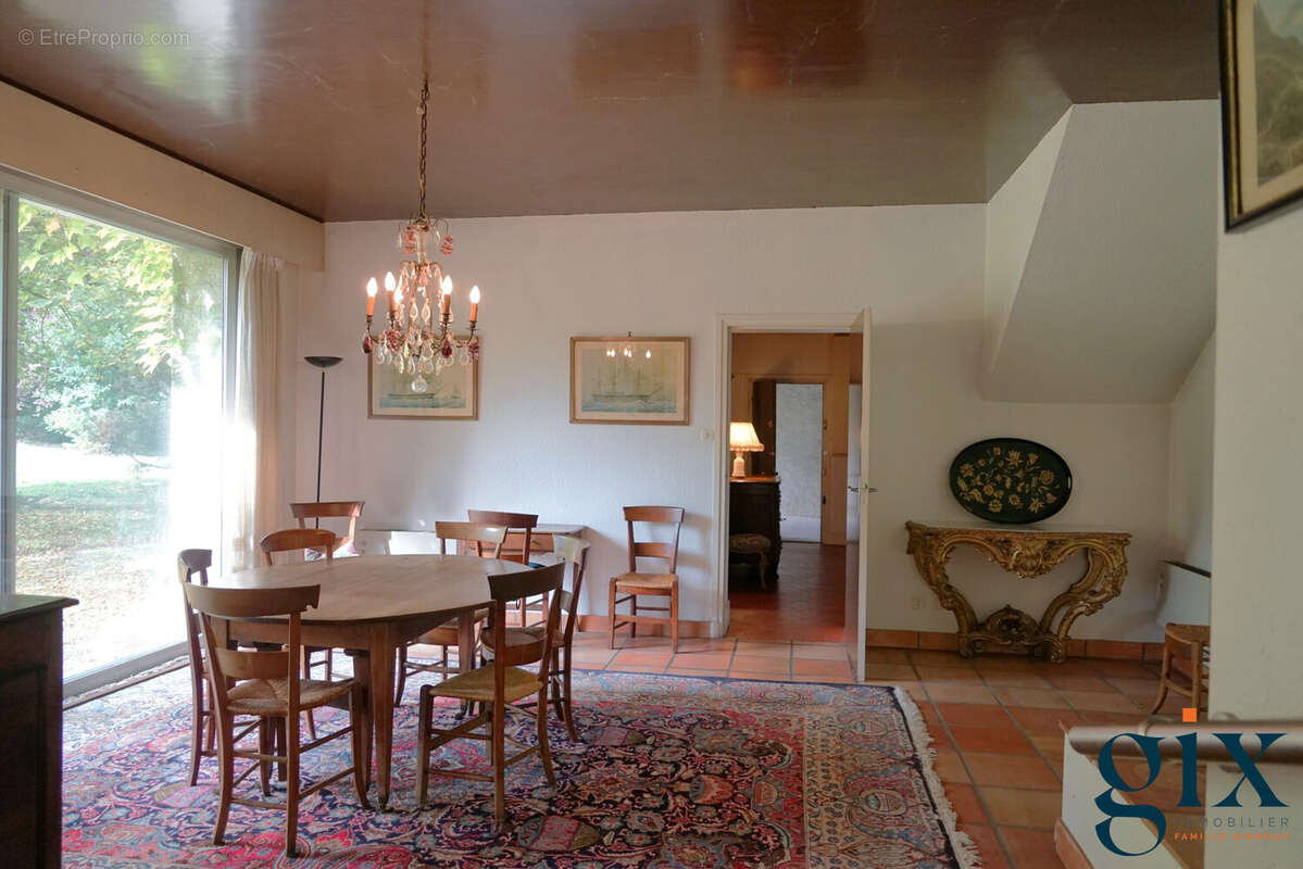 Maison à SEYSSINET-PARISET