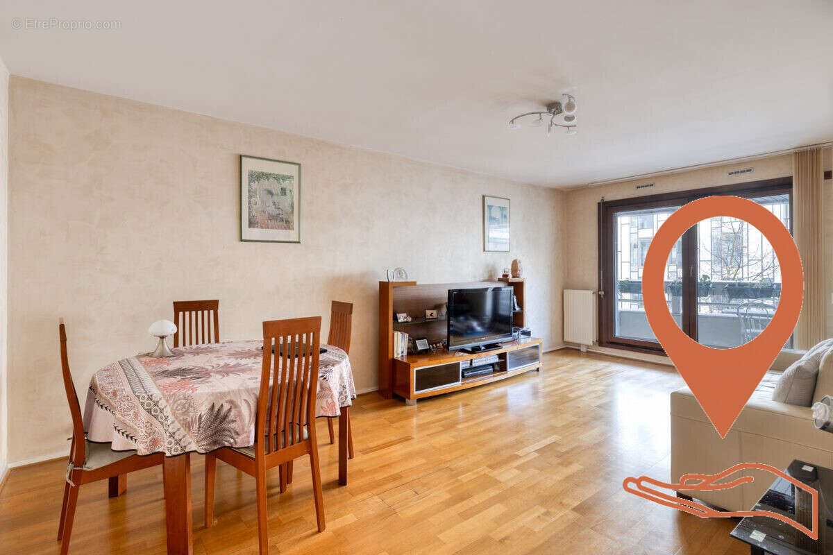 Appartement à LEVALLOIS-PERRET