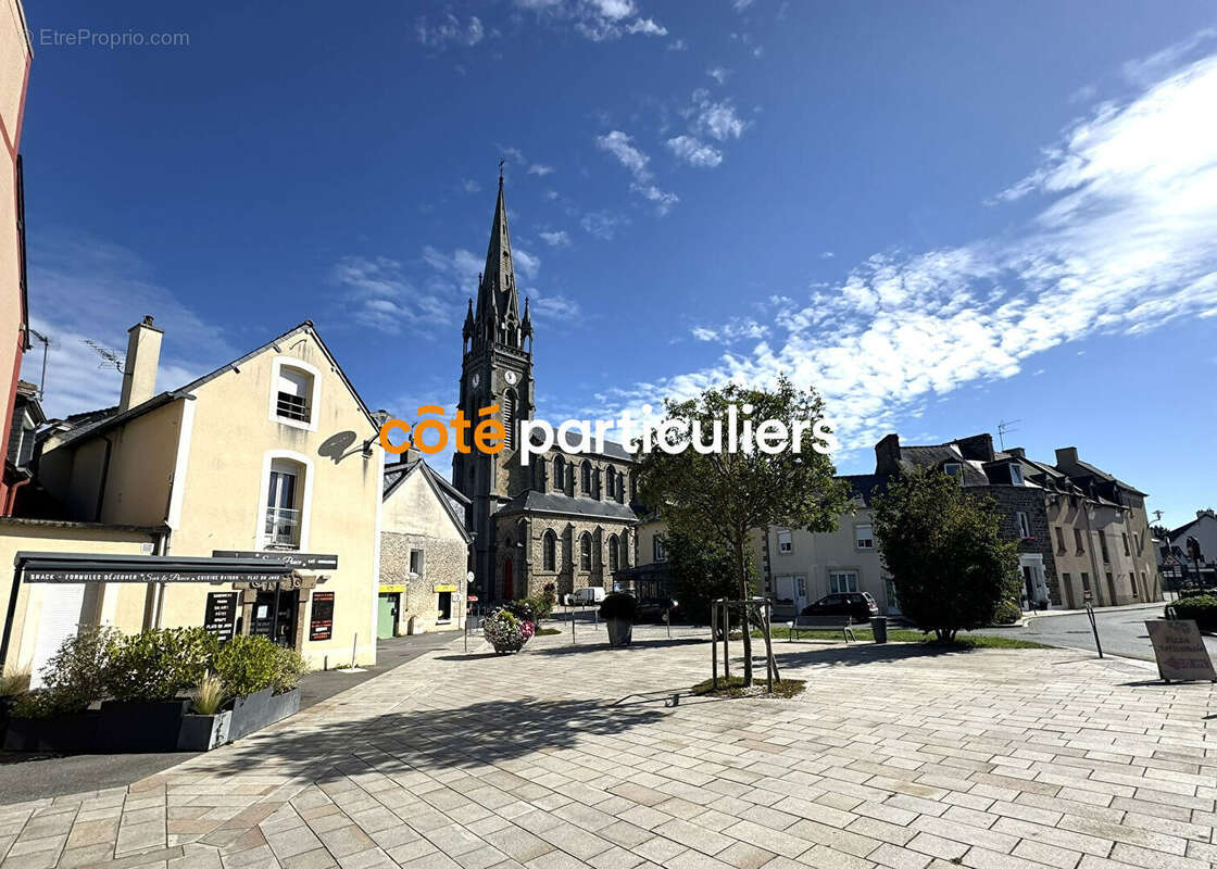 Maison à SAINT-MELOIR-DES-ONDES