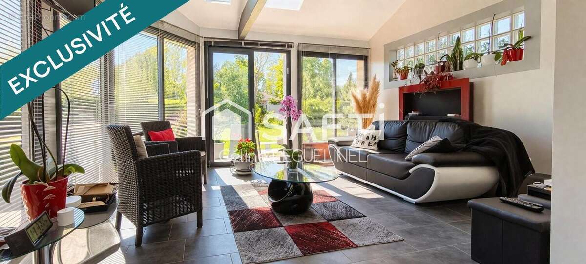 Maison 146 m² à Neauphle-Le-Chateau  - photo 2