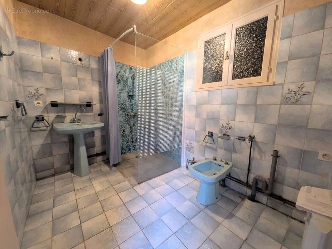 Maison pleine de potentiel pour les amoureux de nature et de grands espaces - photo 9