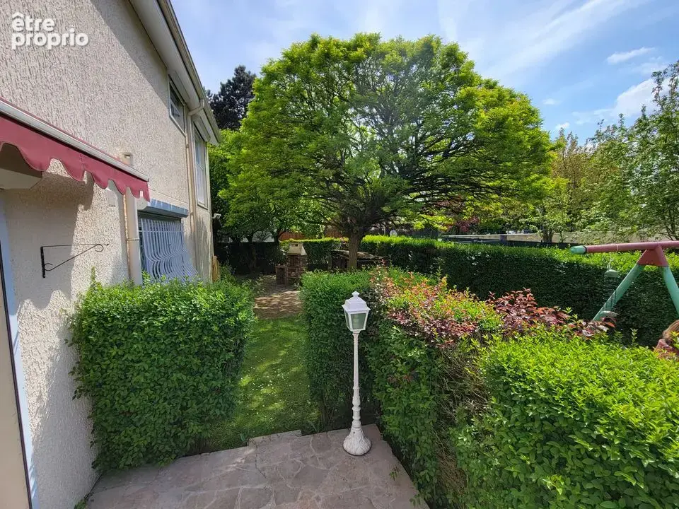 Maison familiale avec jardin Meaux (Secteur Val Fleuri) - photo 11