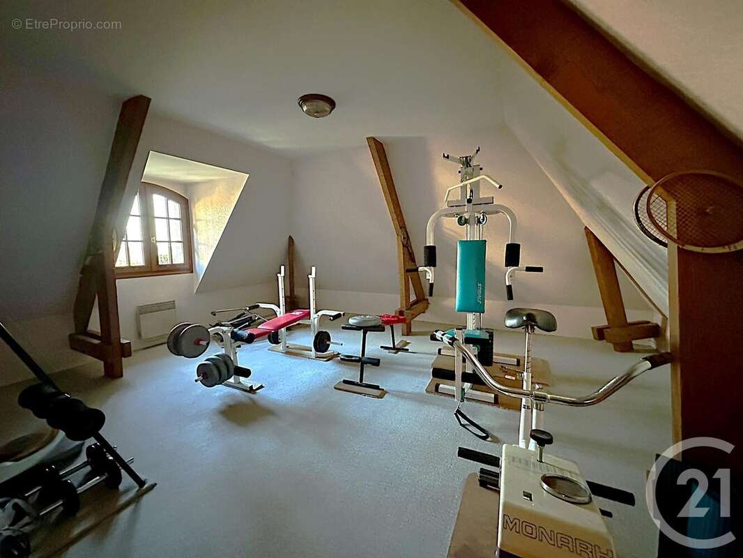 Maison à THORIGNY-SUR-MARNE