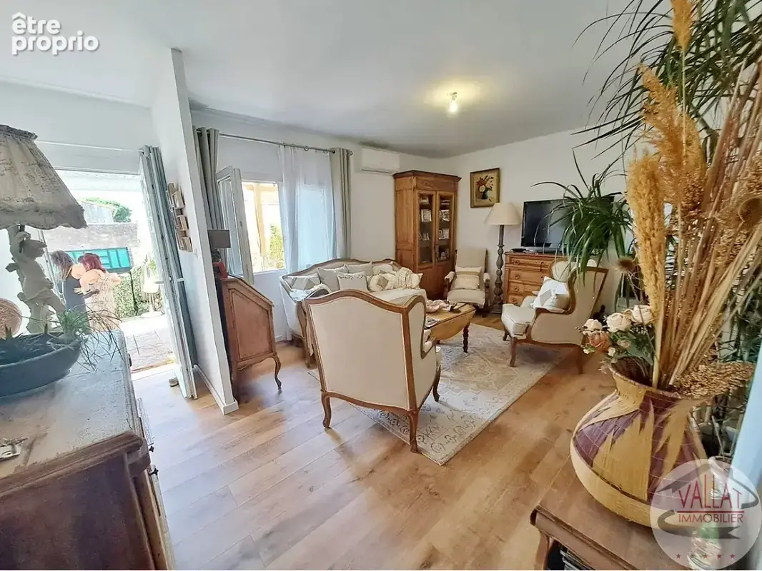 Agde   appartement t3 avec grande terrasse - photo 3