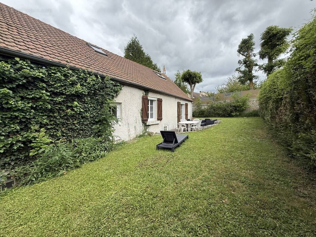 Maison à GUITRANCOURT