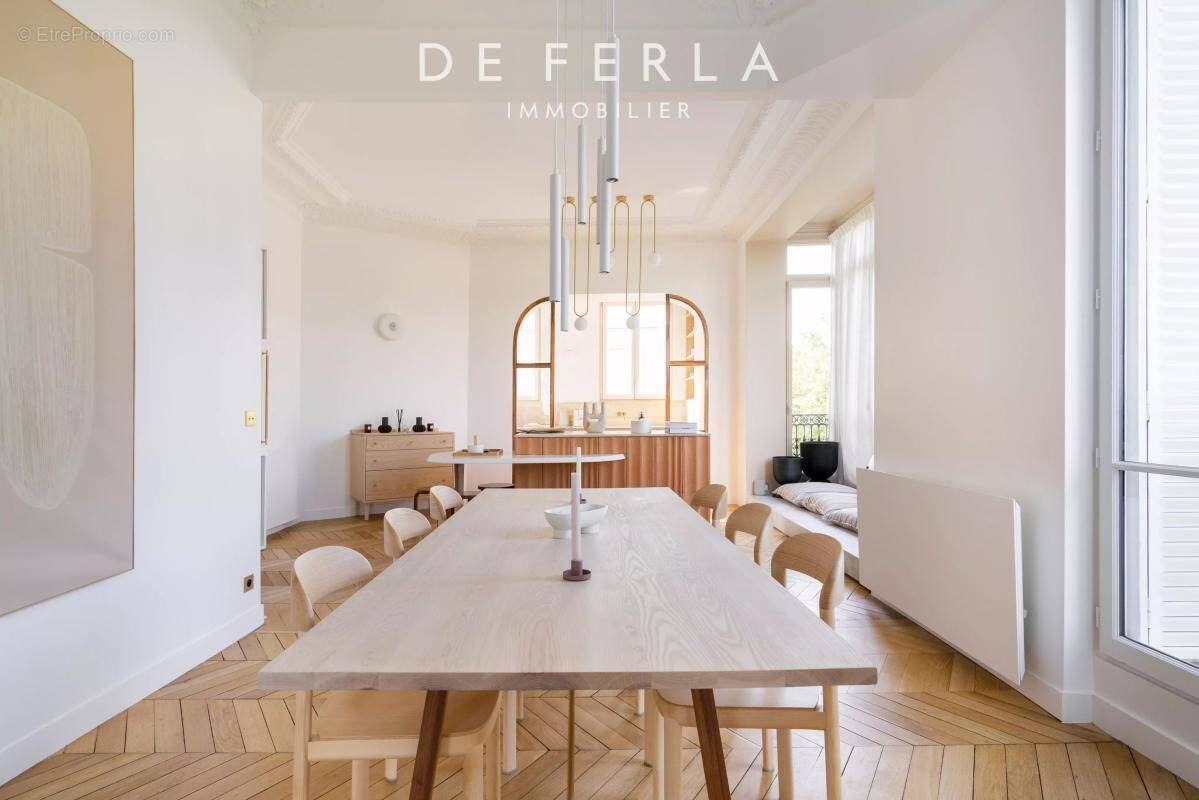 Appartement à PARIS-11E