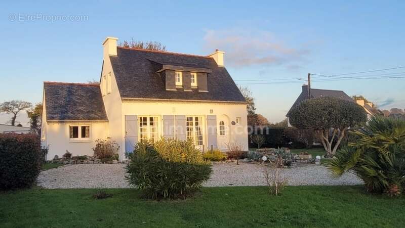 Maison à NOYALO