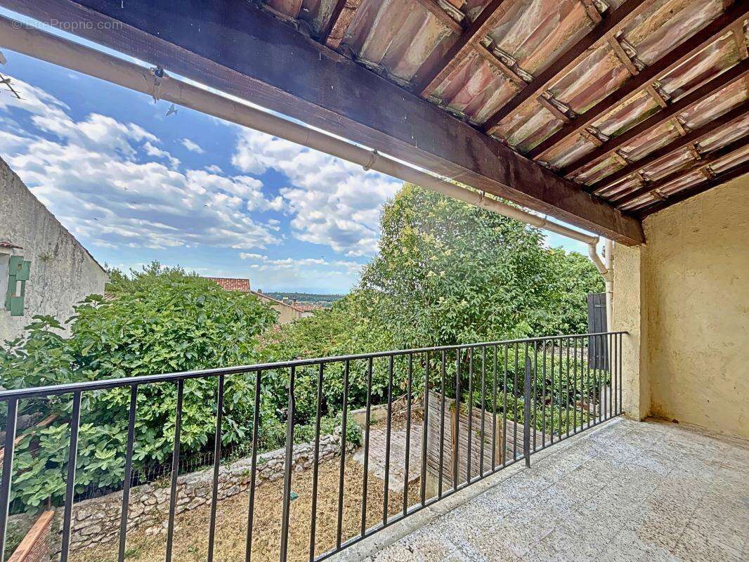Maison 73 m² à Saint-Martin  - photo 9
