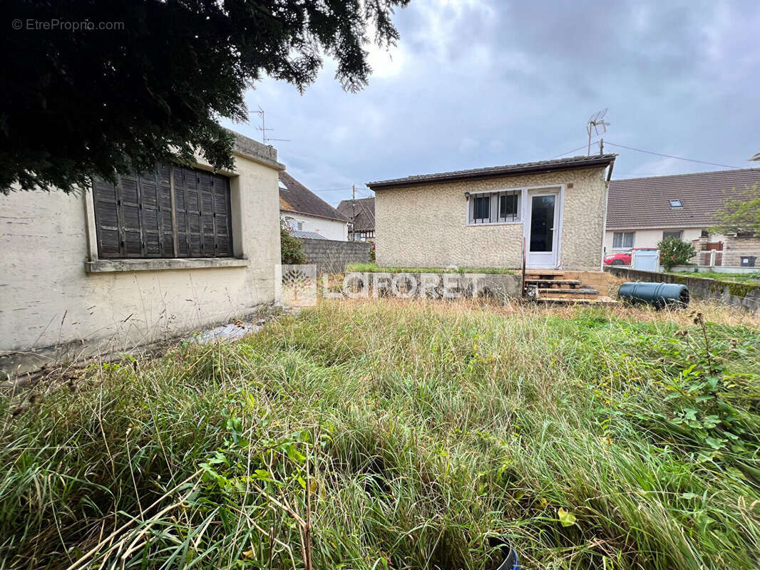 Maison à OUISTREHAM