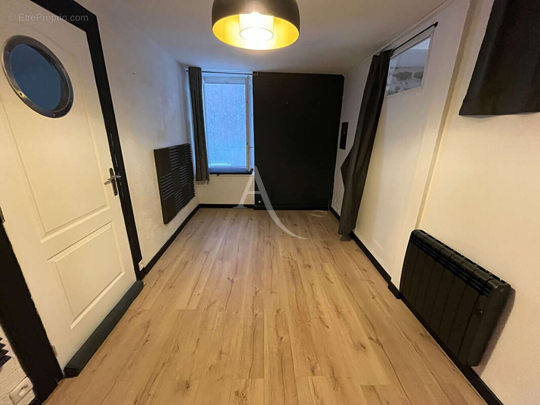 Maison à SAINTE-FLAIVE-DES-LOUPS