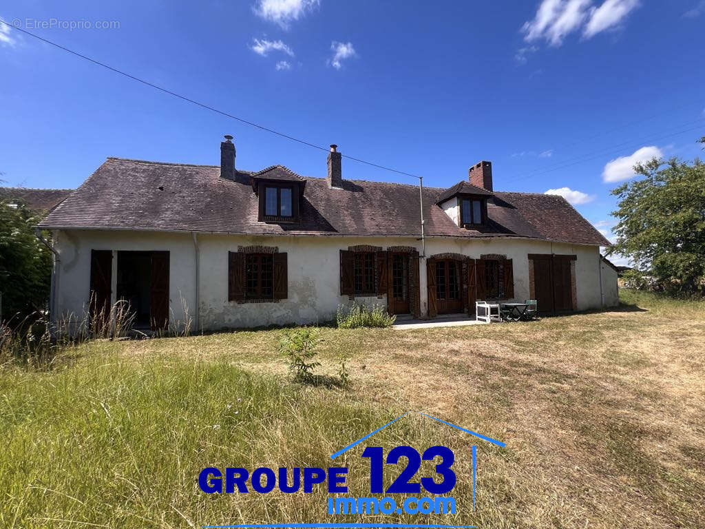 Maison à SAINT-MARTIN-D'ORDON