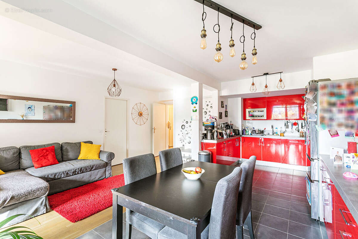 Appartement à NANTERRE