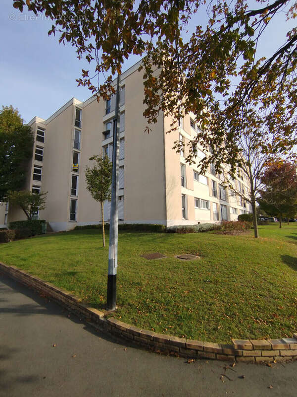 Appartement à YERRES