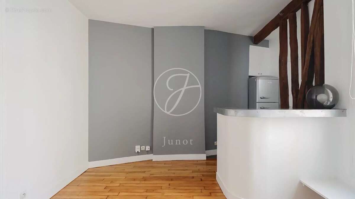 Appartement à PARIS-12E