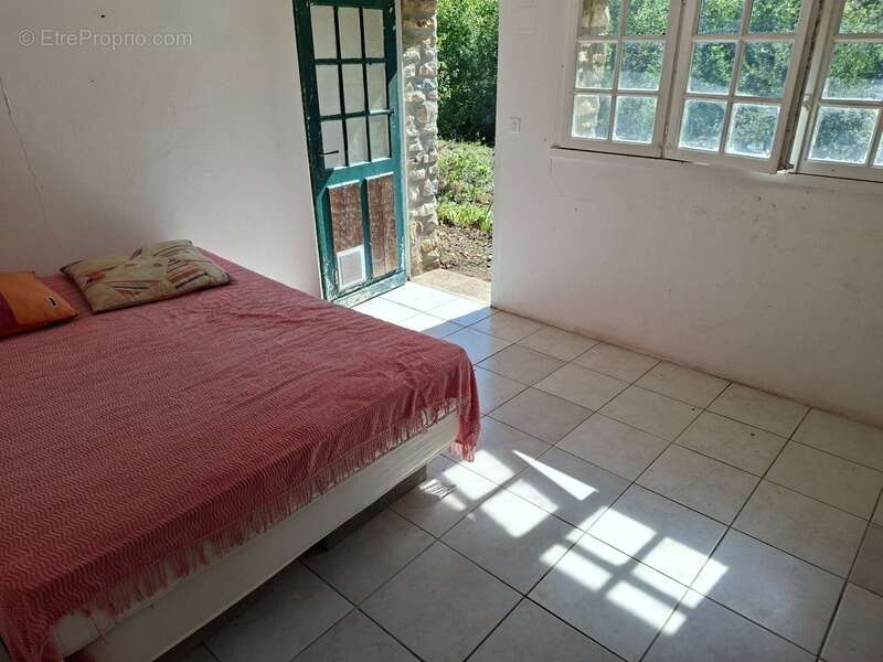 Maison à SAINT-LEONARD-DES-BOIS