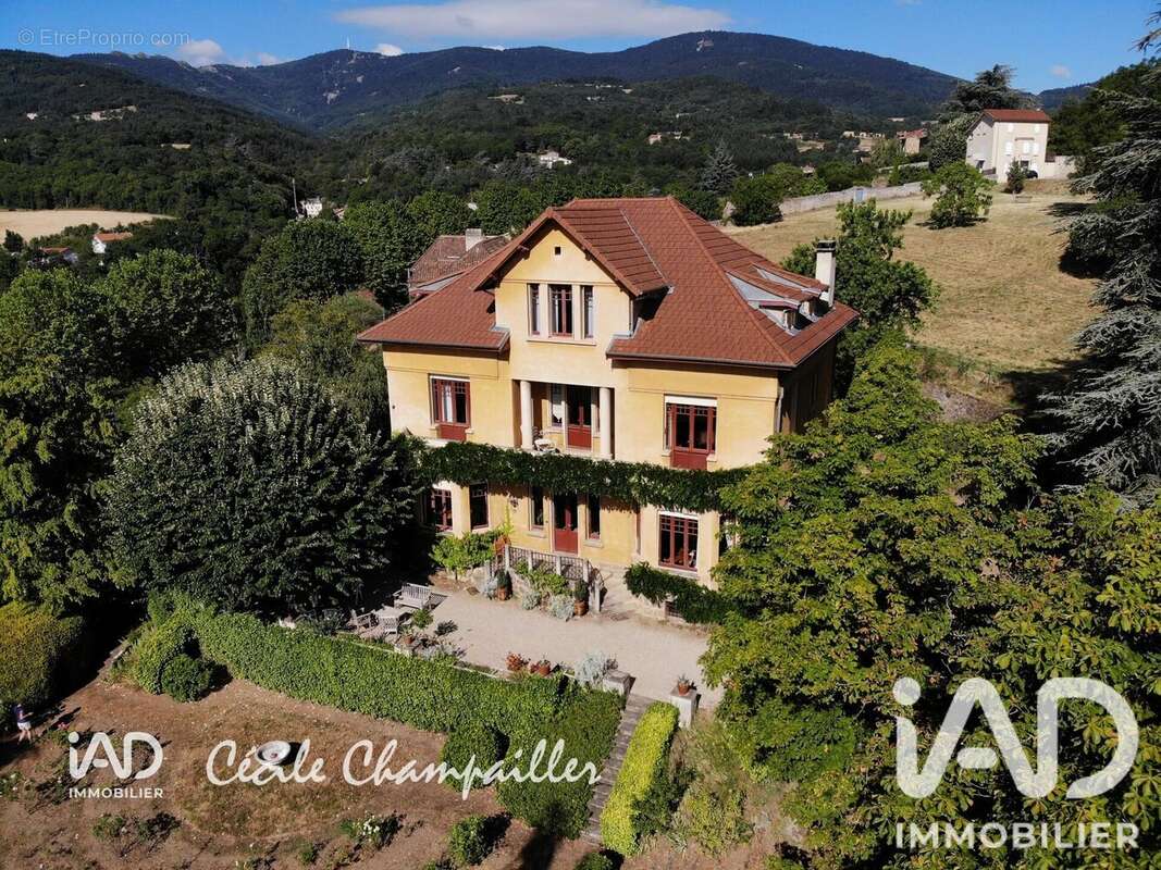 Photo 2 - Maison à PELUSSIN