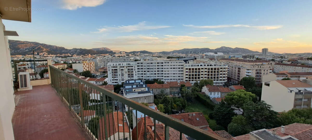 Appartement à MARSEILLE-10E