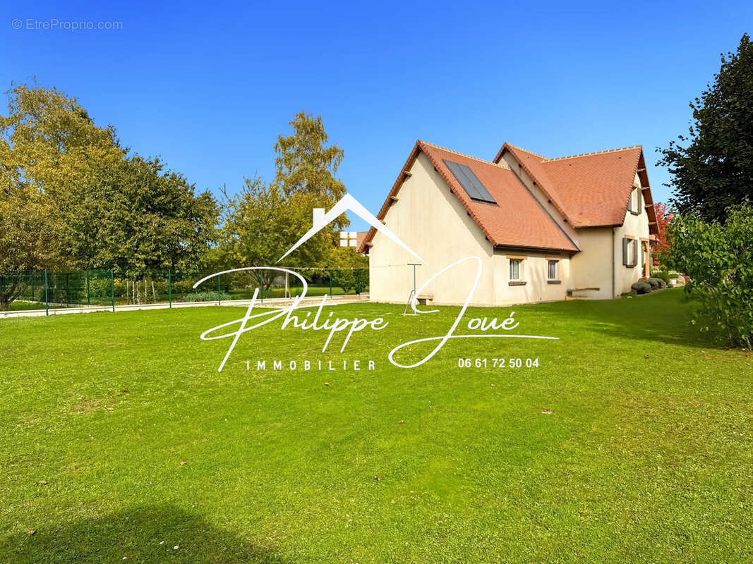 Maison à SAINT-DENIS