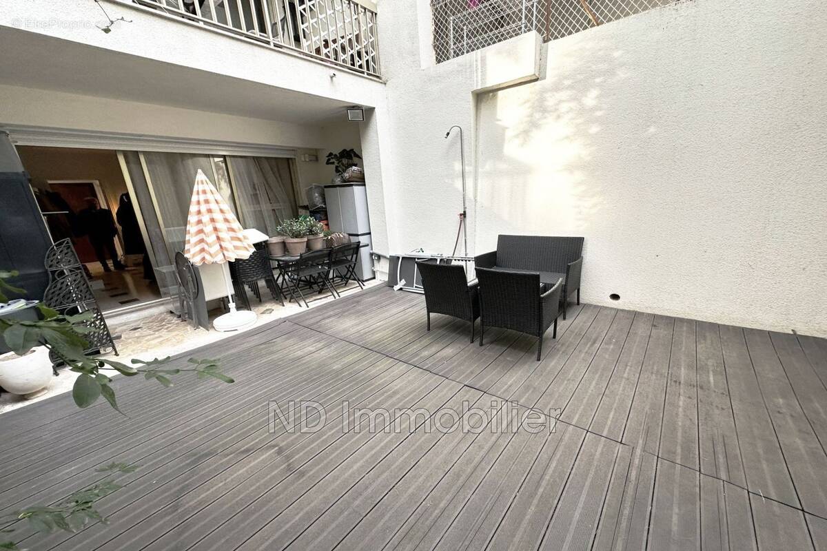 Appartement à CANNES